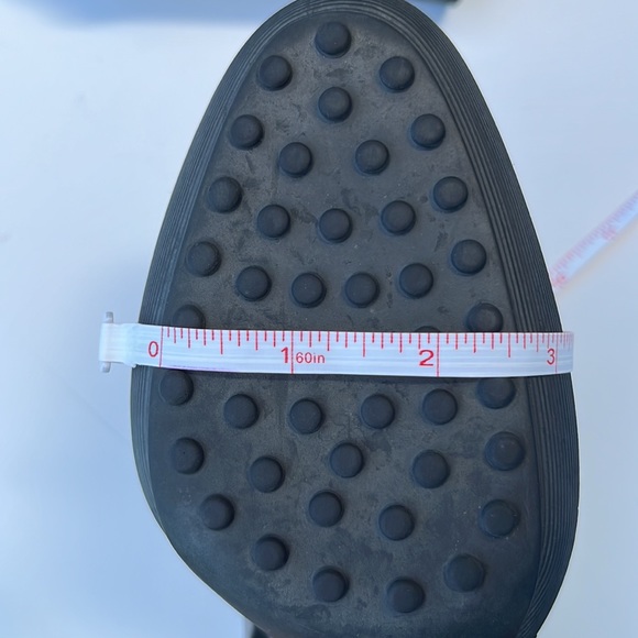 Authentic TOD’S Platform Heels ~ in Black Leather - Picture 9 of 16